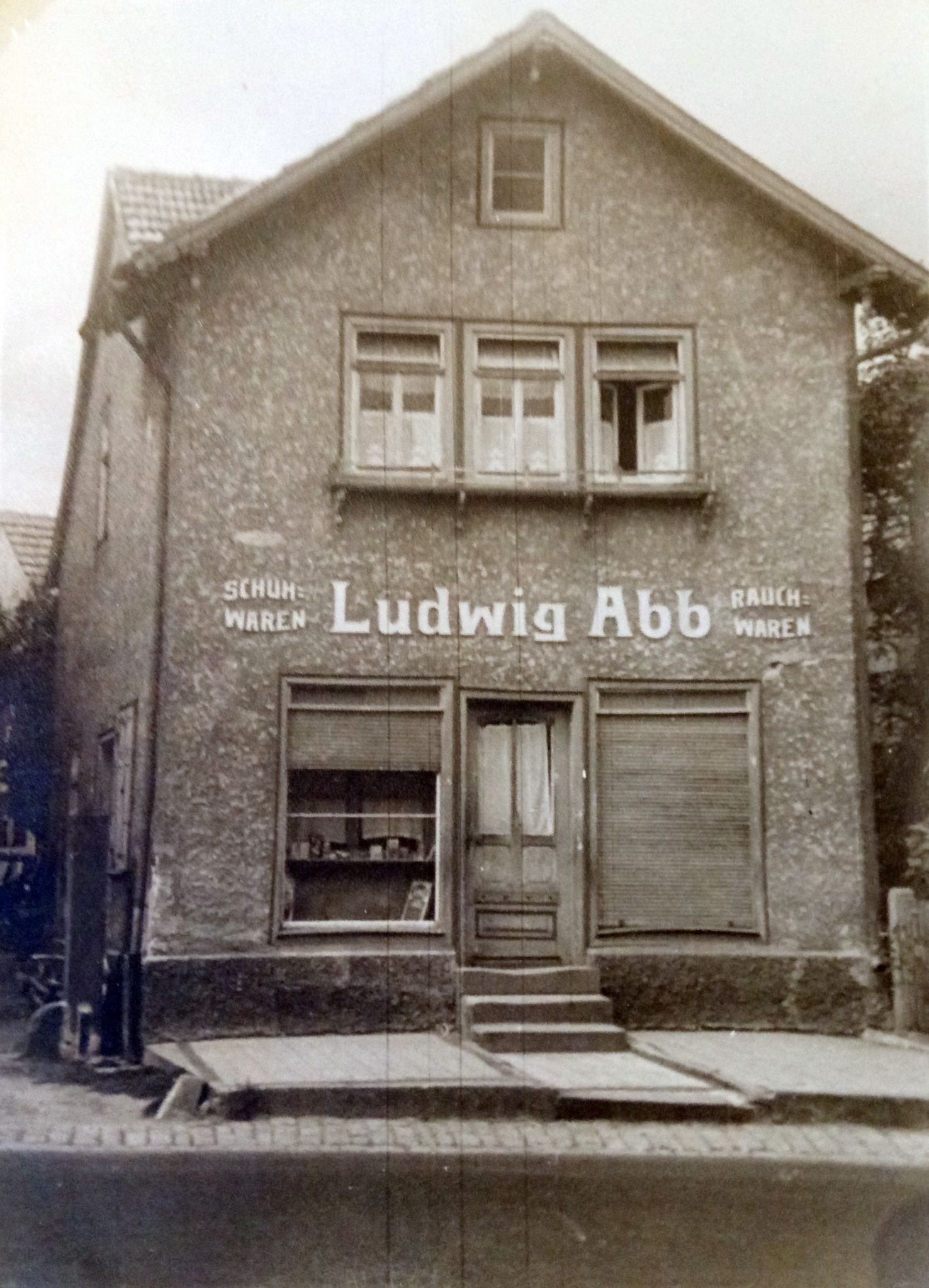 Die Trennfurter Straße 44 um 1950